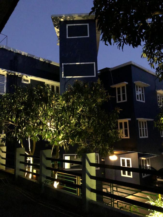 Royal Residency Apartment Tindummal Luaran gambar